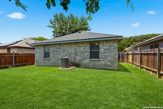 8746 Seven Seas Dr San Antonio, TX 78242