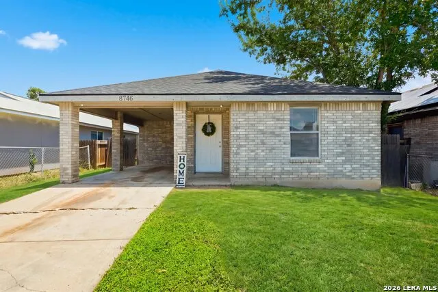 8746 Seven Seas Dr San Antonio, TX 78242
