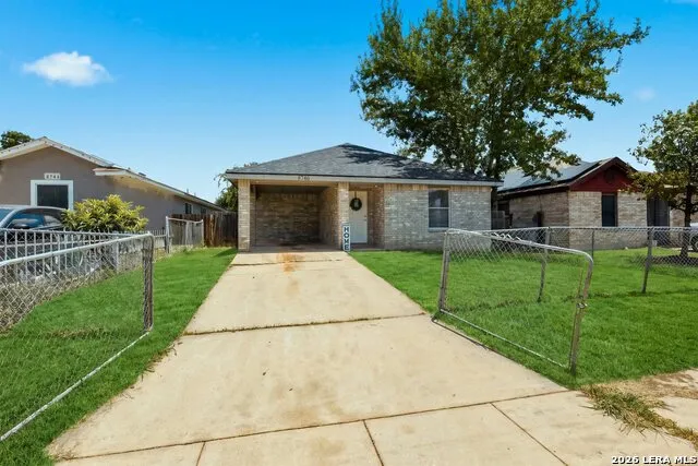 8746 Seven Seas Dr San Antonio, TX 78242