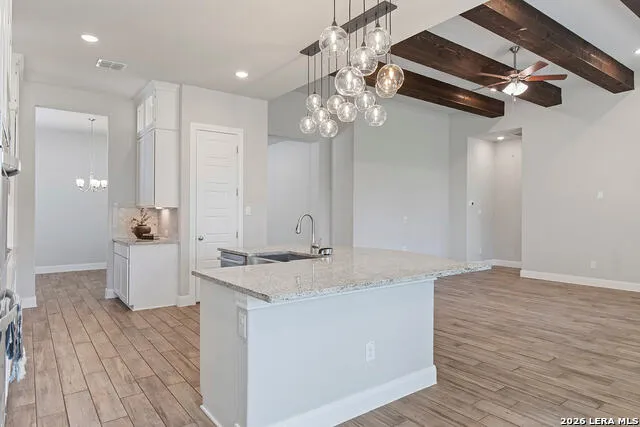 9015 Mendrin Rdg Fair Oaks Ranch, TX 78015
