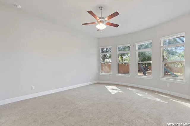9015 Mendrin Rdg Fair Oaks Ranch, TX 78015