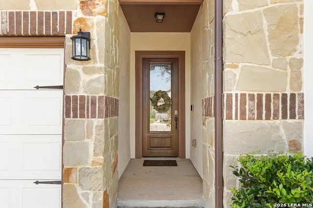 9015 Mendrin Rdg Fair Oaks Ranch, TX 78015