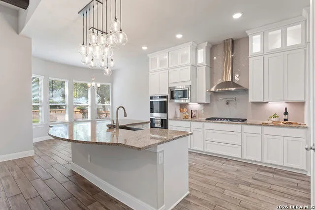 9015 Mendrin Rdg Fair Oaks Ranch, TX 78015