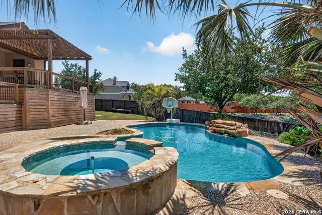 355 Pueblo Pintado Helotes, TX 78023