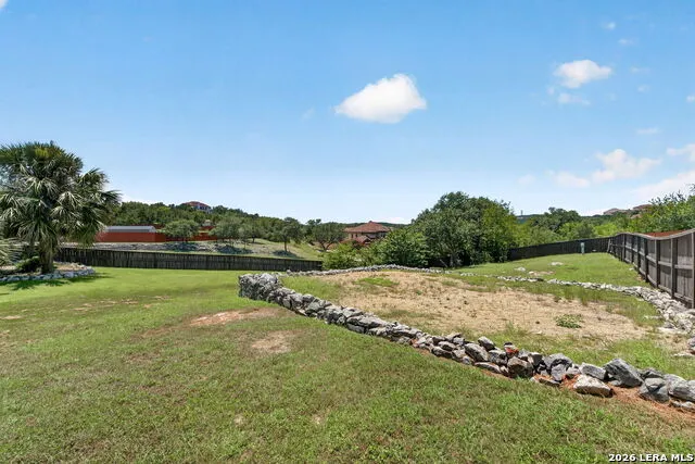 355 Pueblo Pintado Helotes, TX 78023