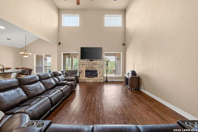 355 Pueblo Pintado Helotes, TX 78023