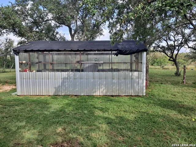623 Fm 1796 Utopia, TX 78884