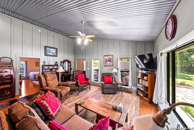 27046 State Highway 55 Uvalde, TX 78801