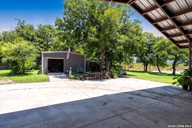 27046 State Highway 55 Uvalde, TX 78801