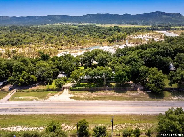 27046 State Highway 55 Uvalde, TX 78801