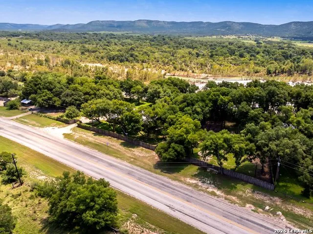 27046 State Highway 55 Uvalde, TX 78801