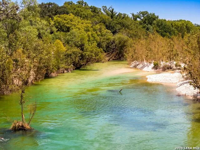 27046 State Highway 55 Uvalde, TX 78801