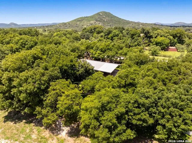 27046 State Highway 55 Uvalde, TX 78801