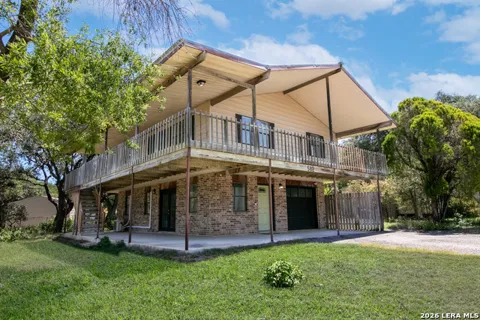 582 Orbit Dr