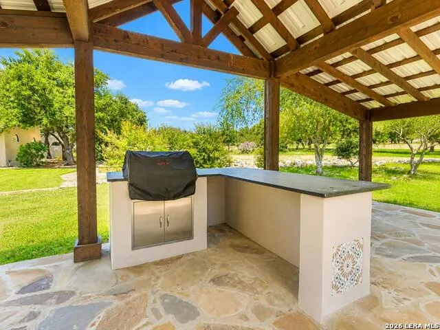 115 Yellowstone Hunt, TX 78024