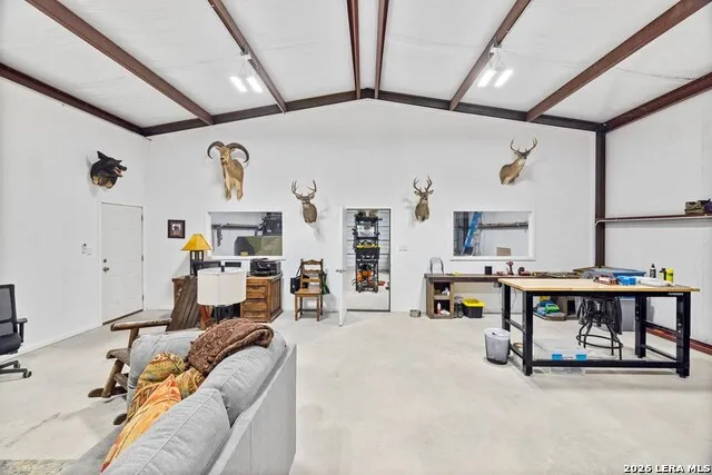 115 Yellowstone Hunt, TX 78024