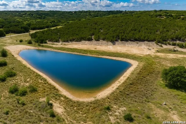 115 Yellowstone Hunt, TX 78024