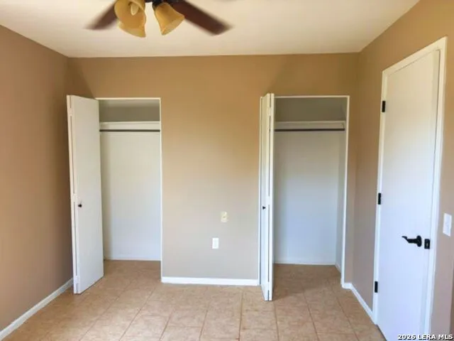 1014 E San Antonio Pearsall, TX 78061