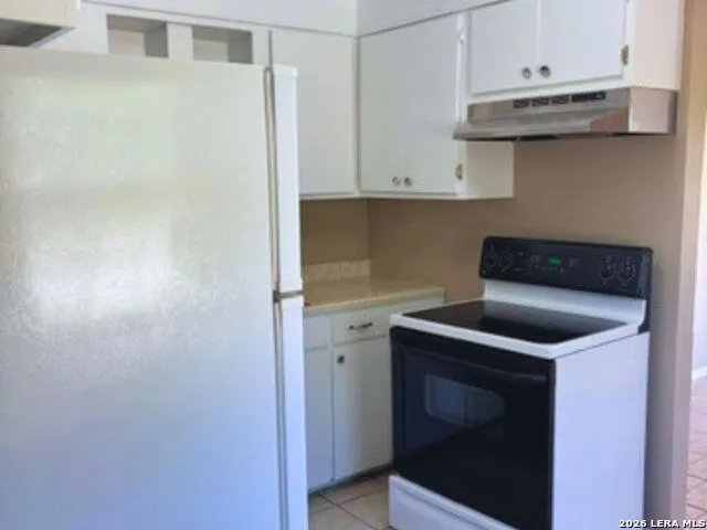 1014 E San Antonio Pearsall, TX 78061