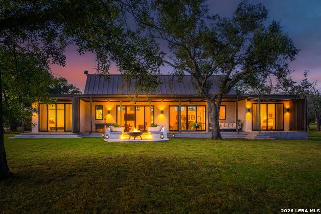625 Triple Creek Rd Fredericksburg, TX 78624