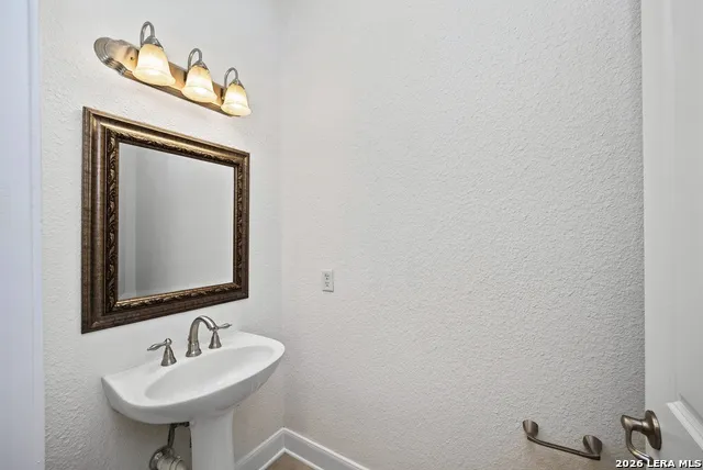 4171 Texas Elm San Antonio, TX 78230