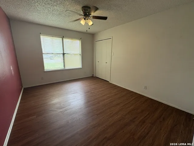 2110 21st Hondo, TX 78861