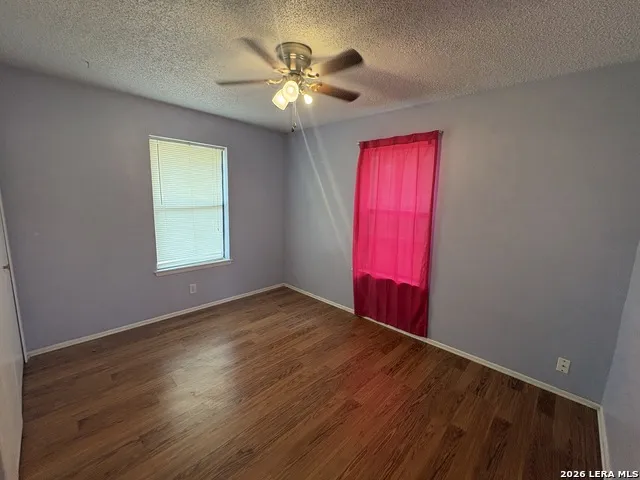 2110 21st Hondo, TX 78861
