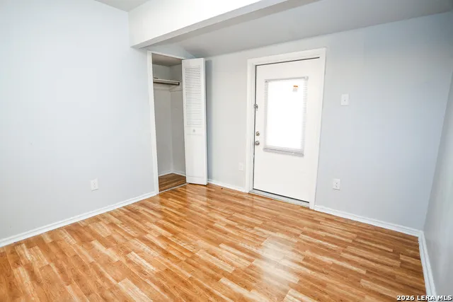 1106 CERRO ALTO DR San Antonio, TX 78213
