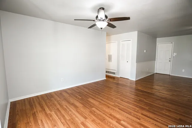 1106 CERRO ALTO DR San Antonio, TX 78213