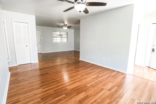 1106 CERRO ALTO DR San Antonio, TX 78213