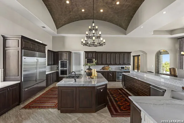 186 JOE KLAR RD Boerne, TX 78006