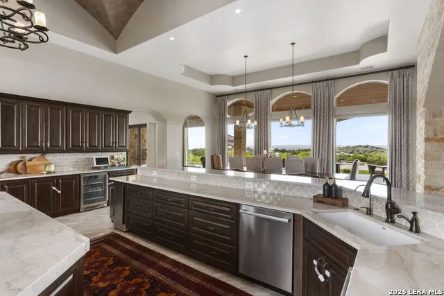 186 JOE KLAR RD Boerne, TX 78006