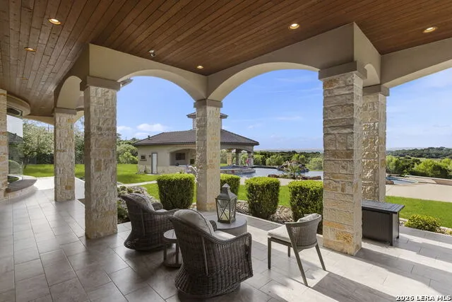186 JOE KLAR RD Boerne, TX 78006