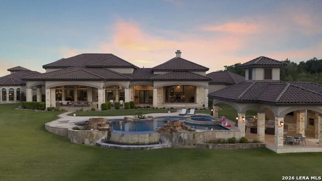 186 JOE KLAR RD Boerne, TX 78006