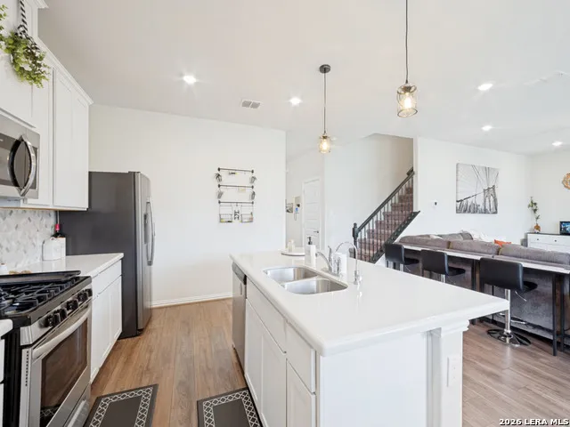1744 Kneupper Farm New Braunfels, TX 78132