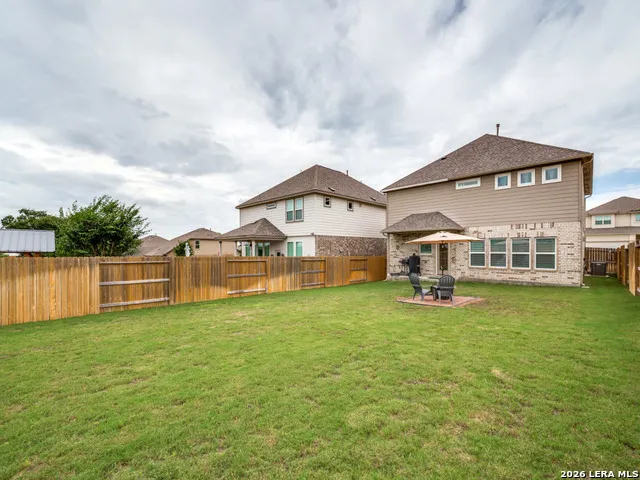 1744 Kneupper Farm New Braunfels, TX 78132