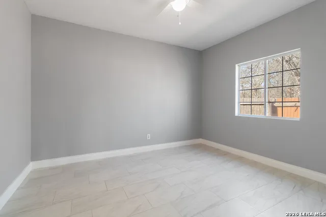 3938 New Mathis Elmendorf, TX 78112