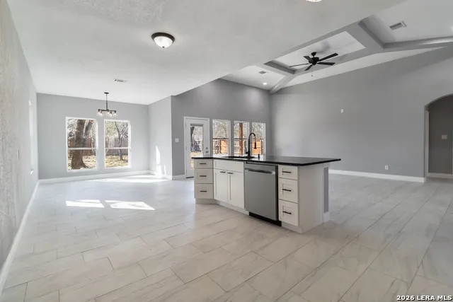 3938 New Mathis Elmendorf, TX 78112
