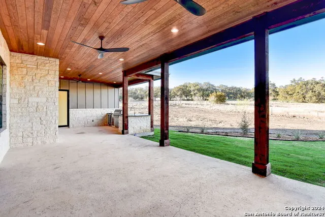 748 Annabelle Ave Bulverde, TX 78163