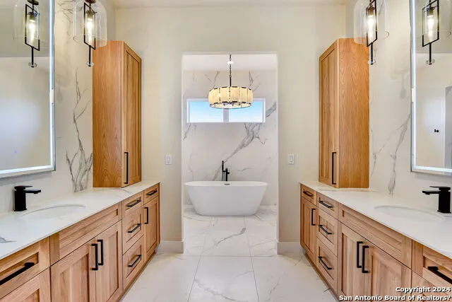 748 Annabelle Ave Bulverde, TX 78163