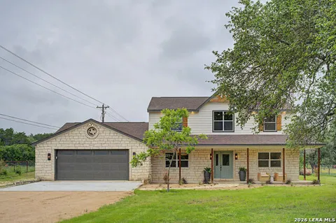 200 E MEADOW LN