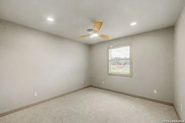 200 E MEADOW LN Wimberley, TX 78676