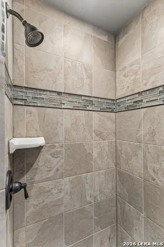 652 OVERLOOK DR Fredericksburg, TX 78624