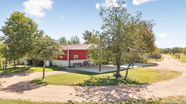 652 OVERLOOK DR Fredericksburg, TX 78624