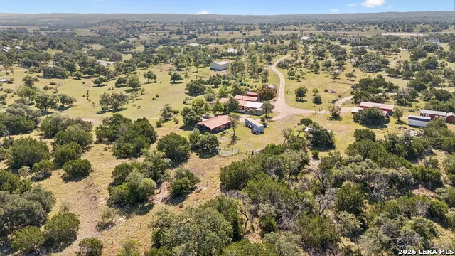 652 OVERLOOK DR Fredericksburg, TX 78624