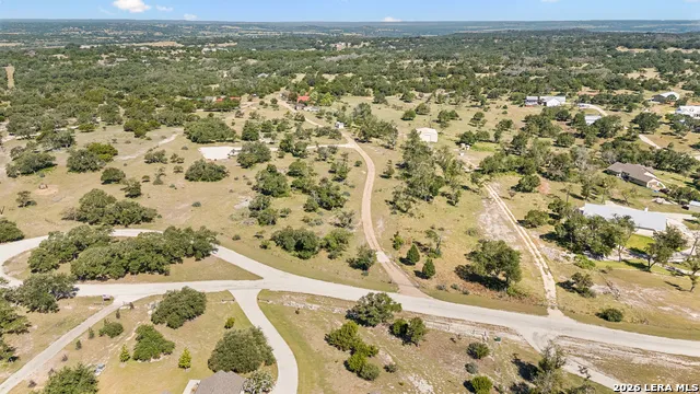 652 OVERLOOK DR Fredericksburg, TX 78624