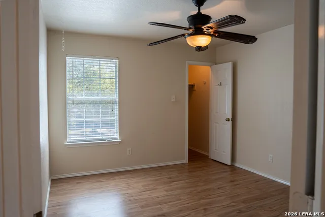 6721 Spearwood Live Oak, TX 78233