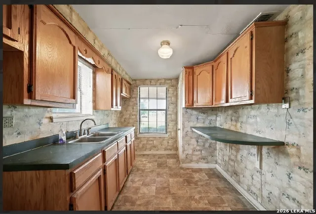13544 S IH 35 Von Ormy, TX 78073