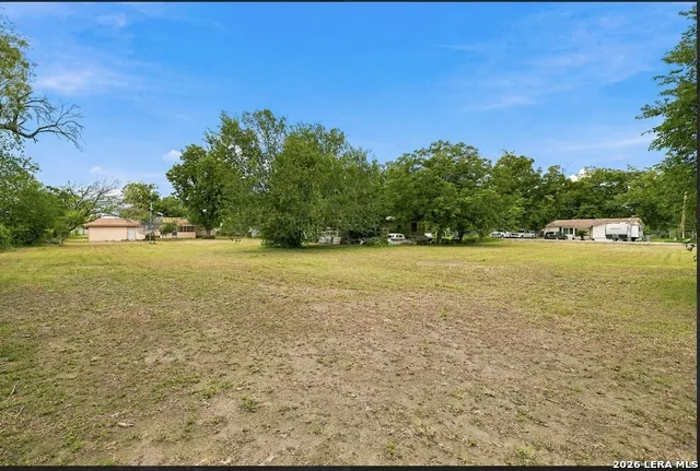 13544 S IH 35 Von Ormy, TX 78073