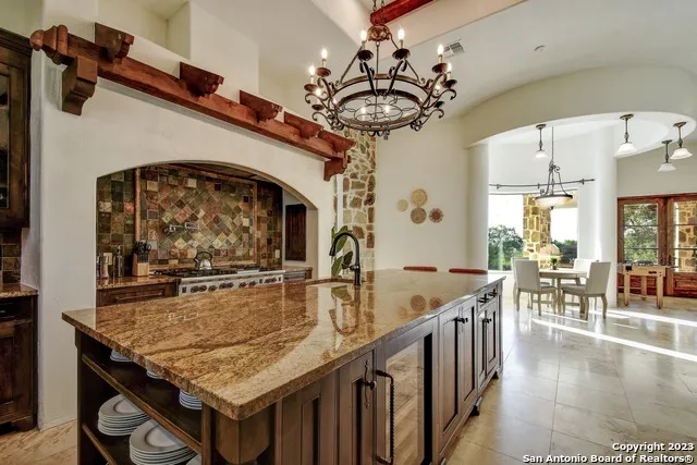 202 WATERSTONE PKWY Boerne, TX 78006
